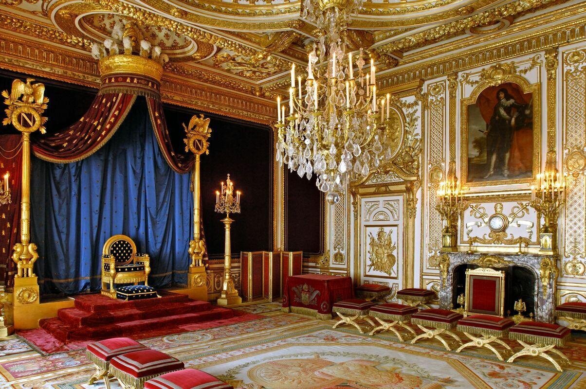 circuit - ville impriale - salle du trone au chateau de fontainebleau